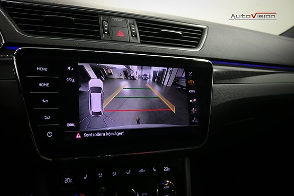 Skoda Superb 24 of 30