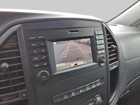 Mercedes-Benz Vito 119 8 of 11