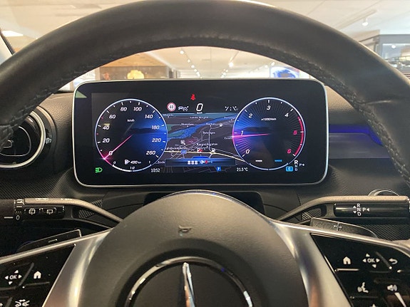 Mercedes-Benz C220 d 13 of 13