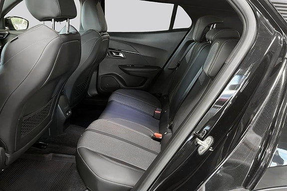 Peugeot 2008 9 of 19