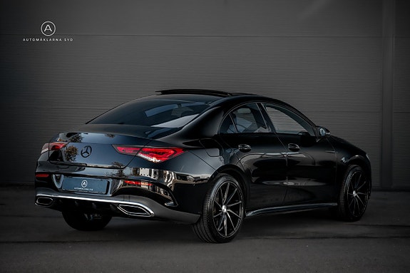 Mercedes-Benz CLA250 e 16 of 23