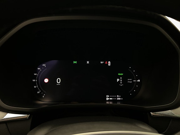 Volvo XC60 19 of 30