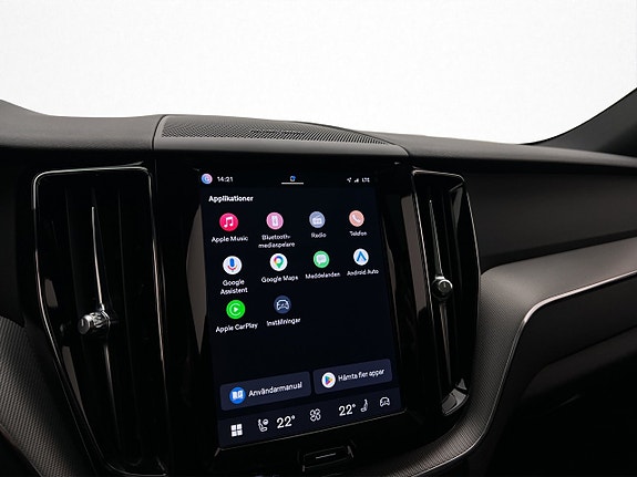 Volvo XC60 25 of 30