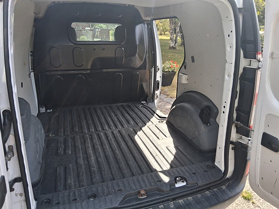 Renault Kangoo Express 3 of 4
