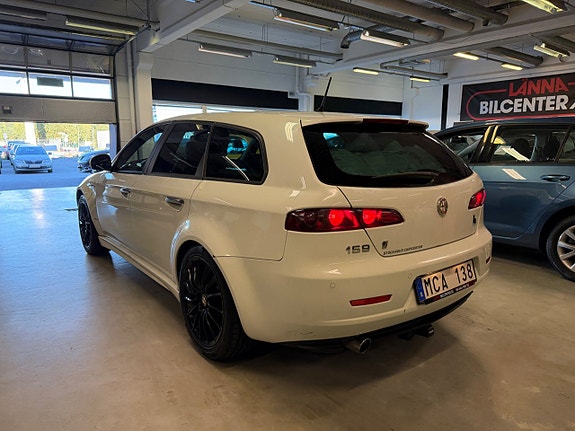 Alfa Romeo 159 7 of 24