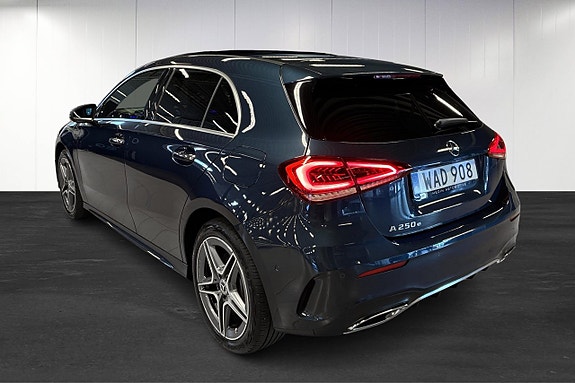 Mercedes-Benz A250 e 4 of 23