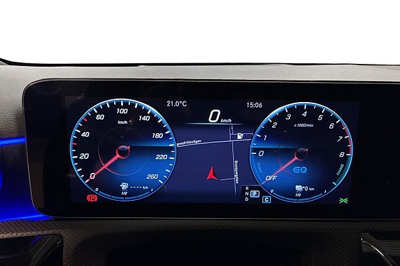 Mercedes-Benz A250 e 21 of 23