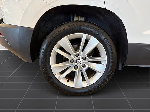 Skoda Karoq 9 of 17