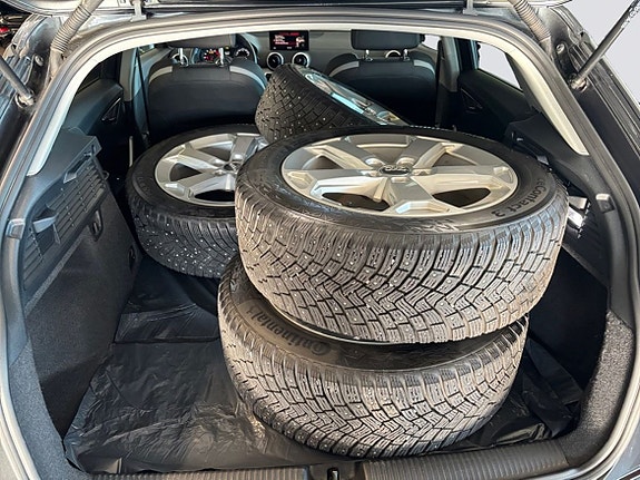 Audi Q2 13 of 14