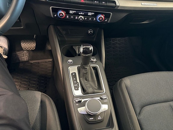 Audi Q2 12 of 14