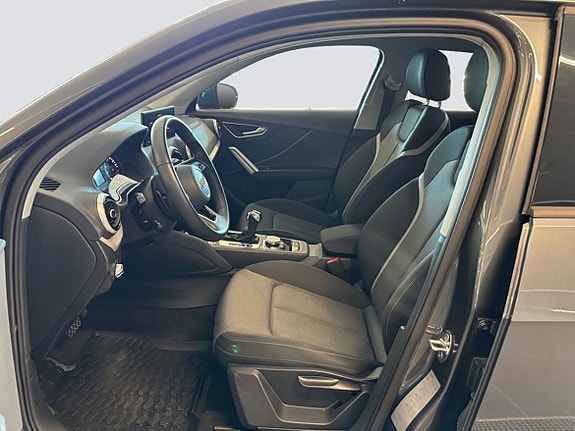 Audi Q2 7 of 14