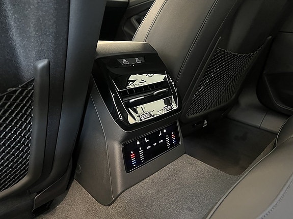 Audi A6 allroad 11 of 24