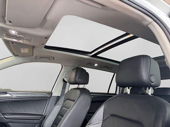 Volkswagen Tiguan Allspace 8 of 13