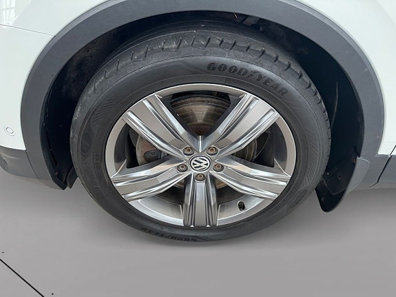 Volkswagen Tiguan Allspace 13 of 13