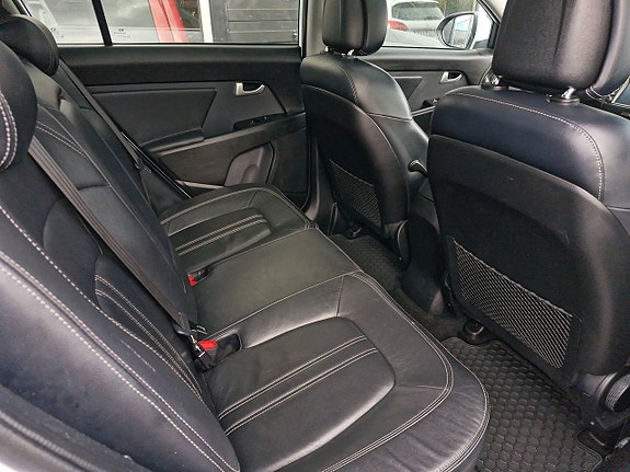 Kia Sportage 8 of 14