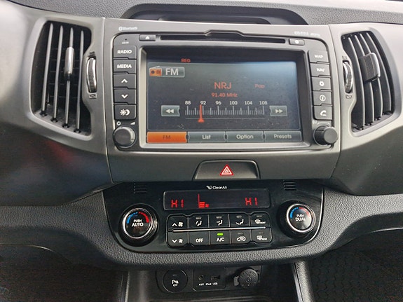 Kia Sportage 10 of 14