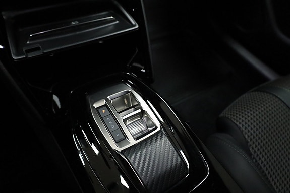 Peugeot e-208 22 of 27