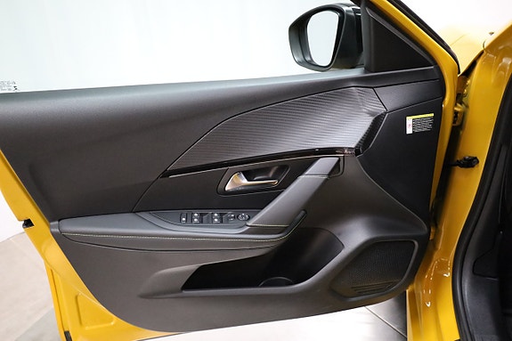 Peugeot e-208 13 of 27