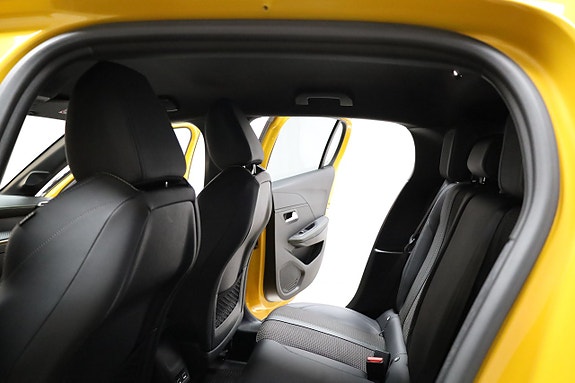 Peugeot e-208 16 of 27