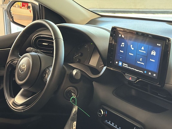 Toyota Yaris 19 of 20