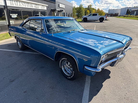 Chevrolet Impala 3 of 18