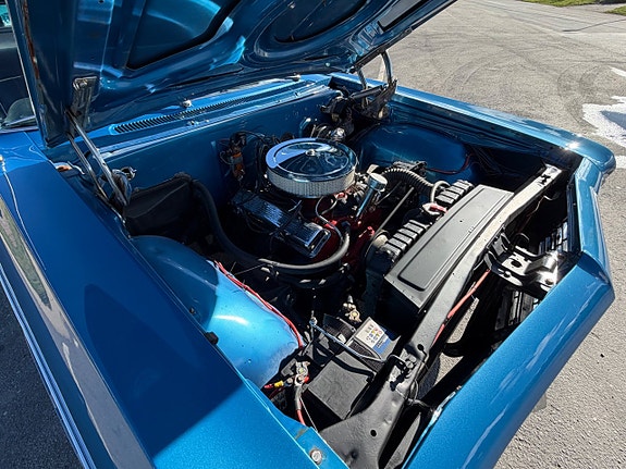 Chevrolet Impala 16 of 18