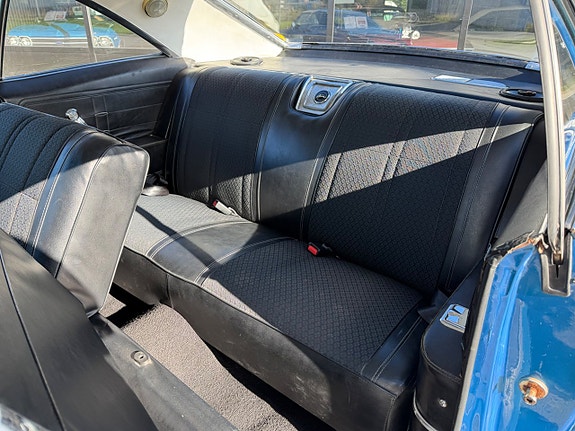 Chevrolet Impala 10 of 18