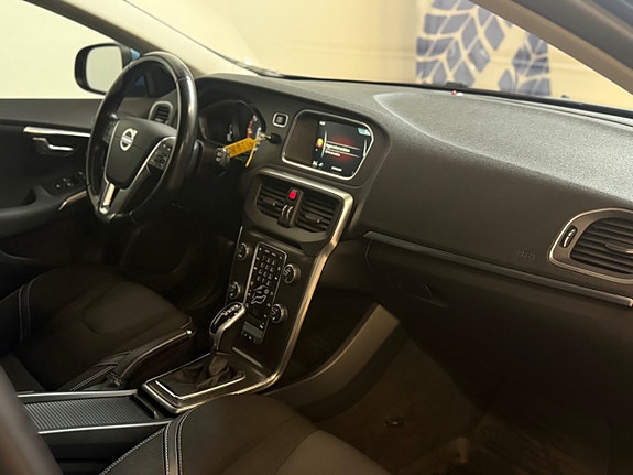 Volvo V40 10 of 19