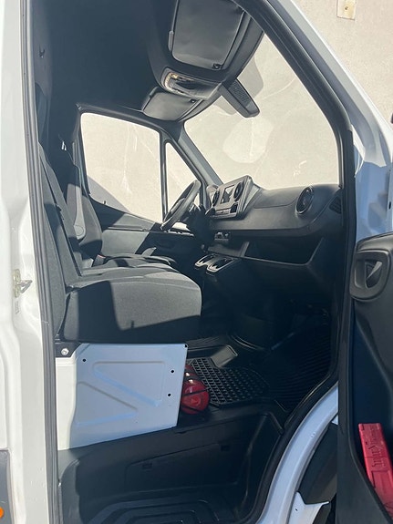 Mercedes-Benz Sprinter 316 17 of 22