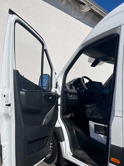 Mercedes-Benz Sprinter 316 4 of 22