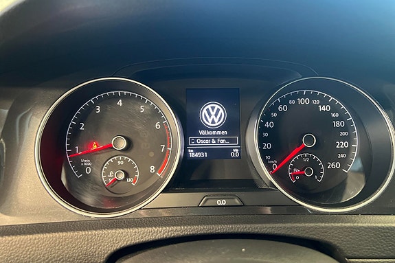 Volkswagen Golf Alltrack 10 of 16