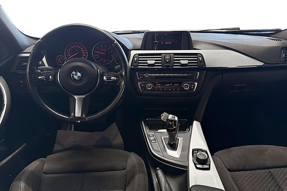 BMW 328i 12 of 21