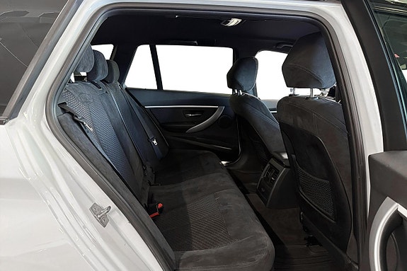BMW 328i 20 of 21