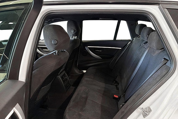 BMW 328i 21 of 21