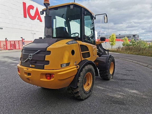 Volvo L 25 F 2 of 15