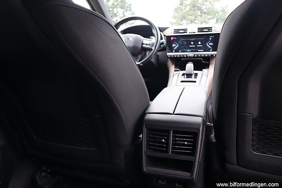 DS DS 7 Crossback 12 of 19