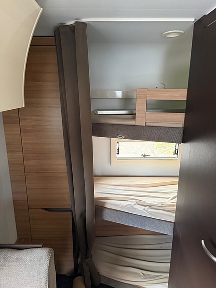 Adria Alpina 663 UK * AC & Mover * 12 of 14