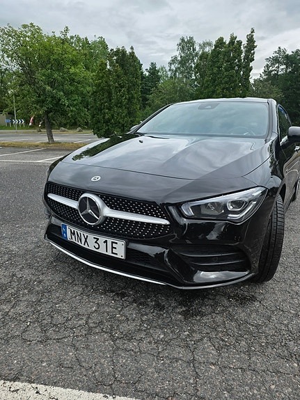 Mercedes-Benz CLA250 e 3 of 3