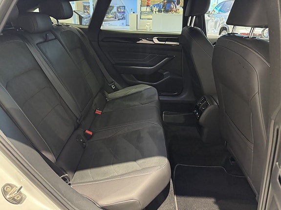 Volkswagen Arteon 8 of 14