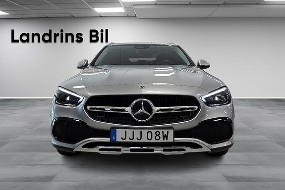 Mercedes-Benz C220 d 2 of 19