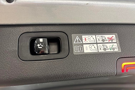 Mercedes-Benz C220 d 16 of 19