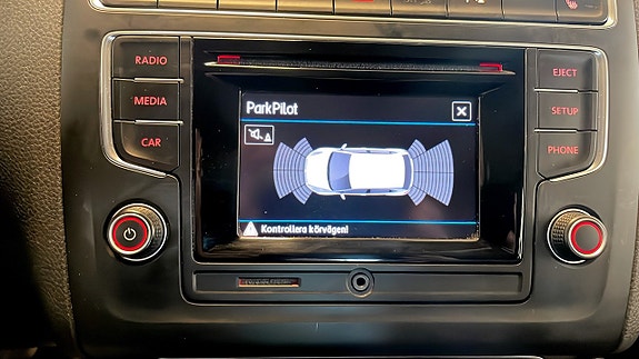 Volkswagen Polo 13 of 13