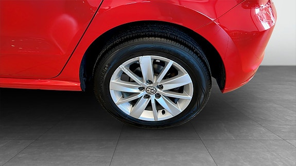Volkswagen Polo 6 of 13