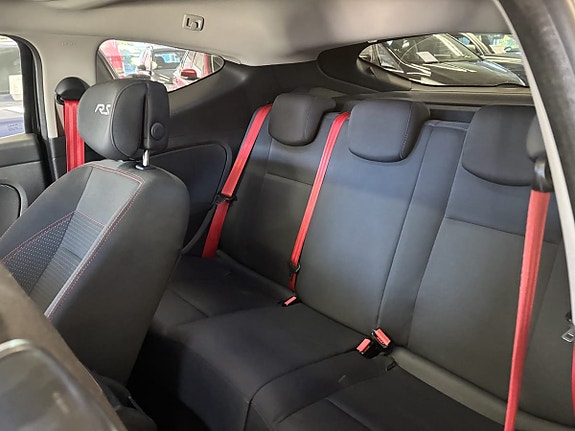 Renault Megane 9 of 15