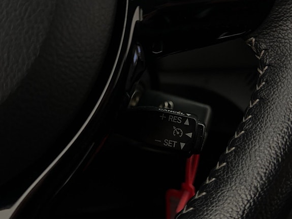 Toyota Yaris 23 of 28