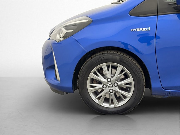 Toyota Yaris 27 of 28