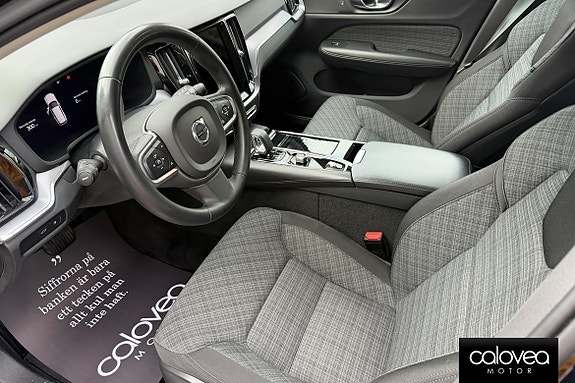 Volvo V60 8 of 15