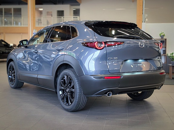 Mazda CX-30 4 of 16