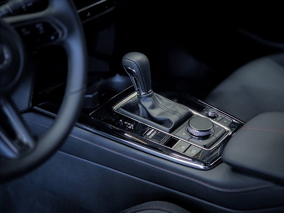 Mazda CX-30 12 of 16