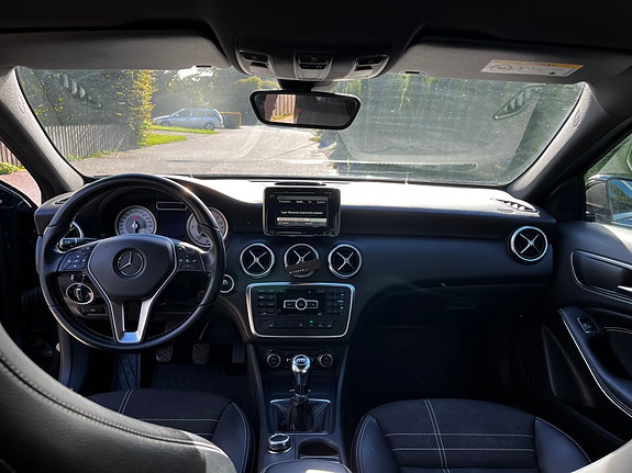Mercedes-Benz A180 4 of 4